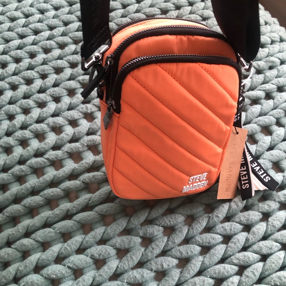 Steve Madden cross body